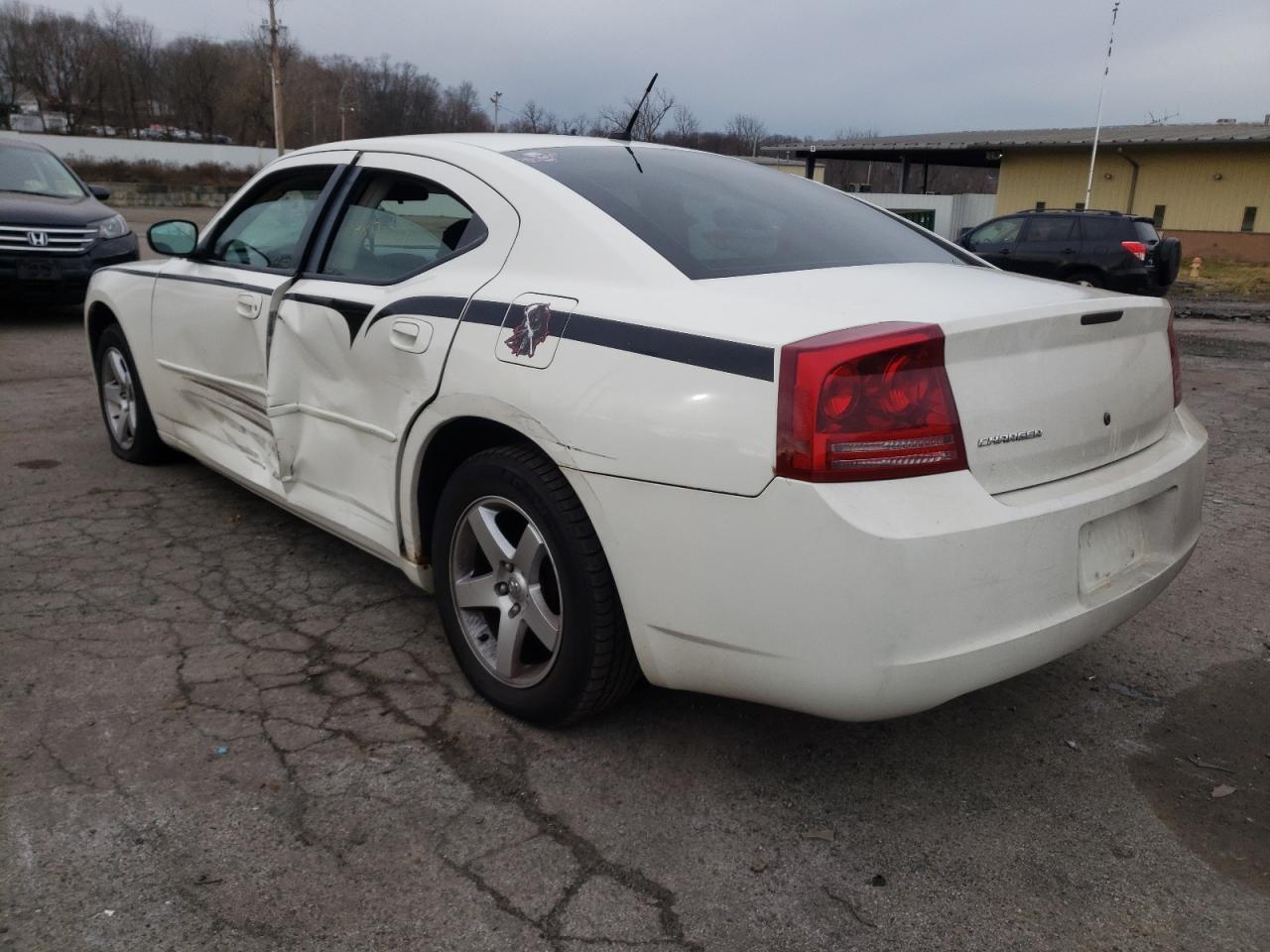 Photo 3 from auction – 2008 DODGE CHARGER with VIN 2B3KA43GX8H143813