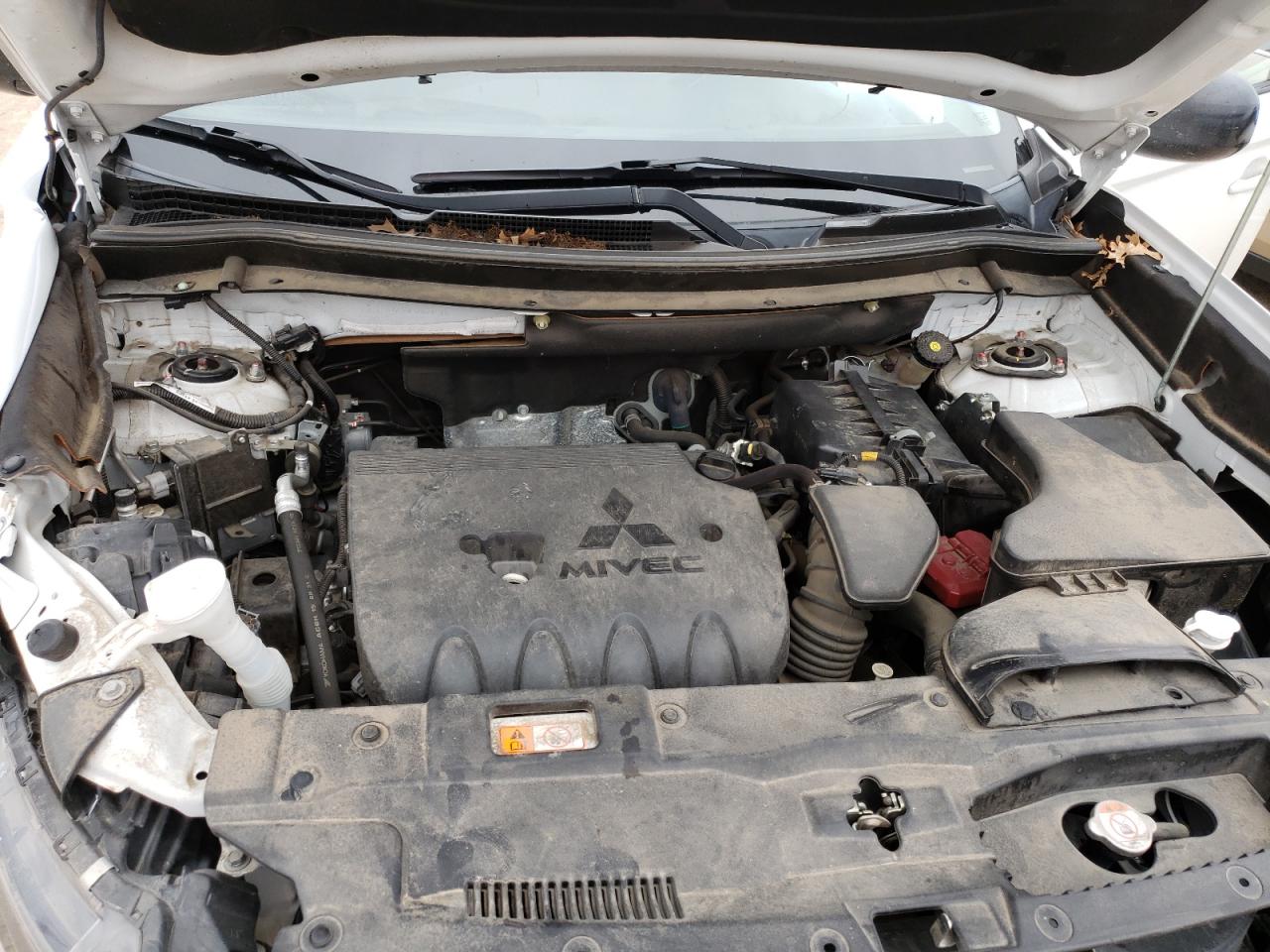 Photo 7 from auction – 2018 MITSUBISHI OUTLANDER with VIN JA4AD2A3XJZ021510