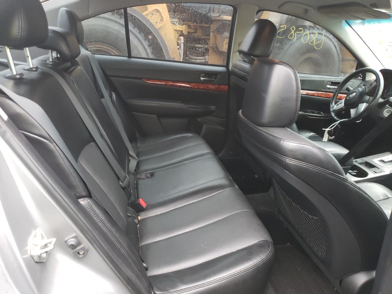 Photo 6 from auction – 2010 SUBARU LEGACY 3.6 with VIN 4S3BMDJ6XA2216533