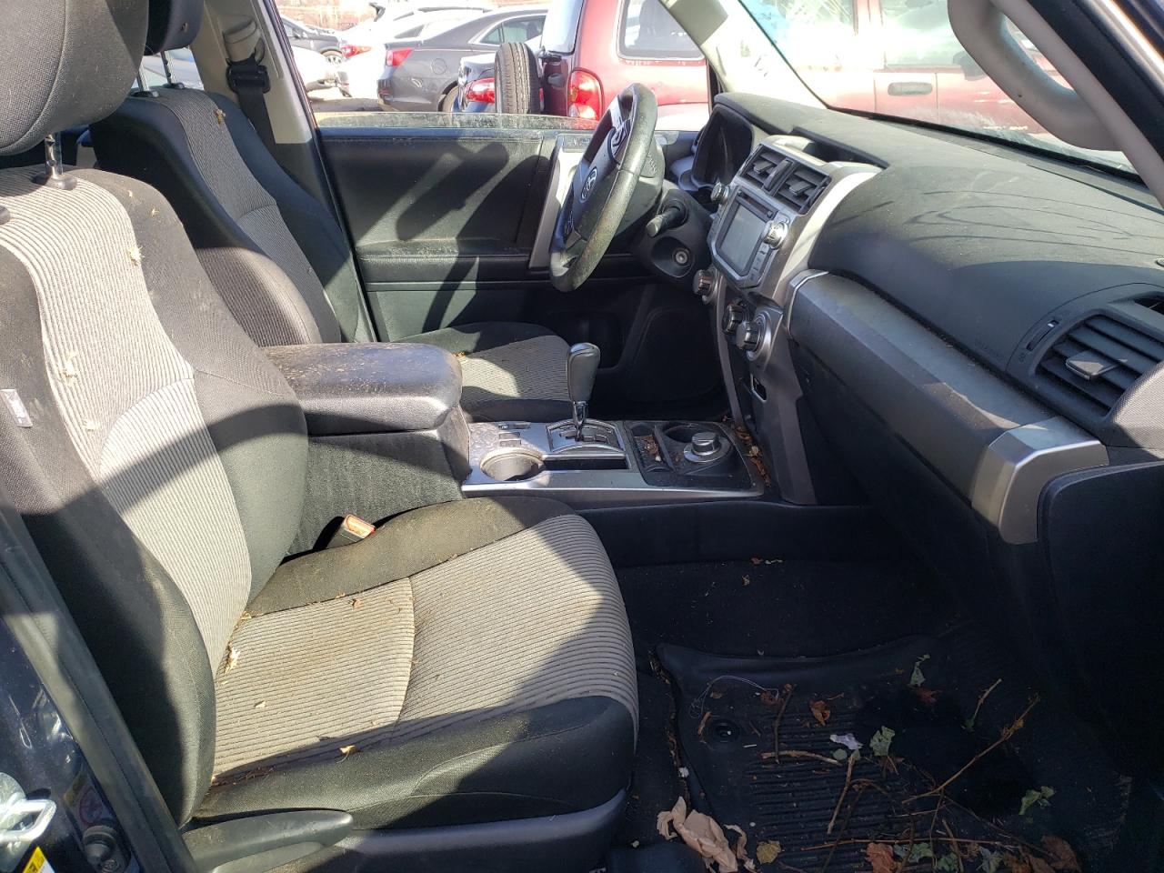 Photo 5 from auction – 2016 TOYOTA 4RUNNER SR with VIN JTEBU5JR0G5400527