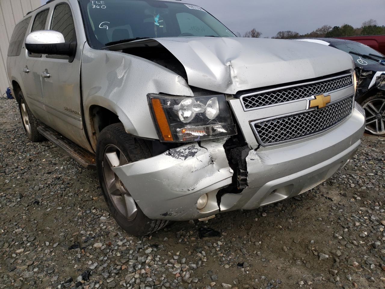 Photo 9 from auction – 2011 CHEVROLET SUBURBAN C with VIN 1GNSCKE00BR279346