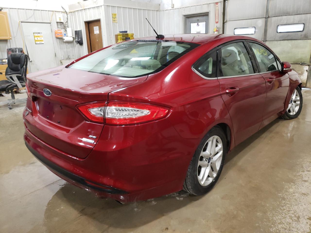 Photo 4 from auction – 2013 FORD FUSION SE with VIN 3FA6P0HR4DR338635