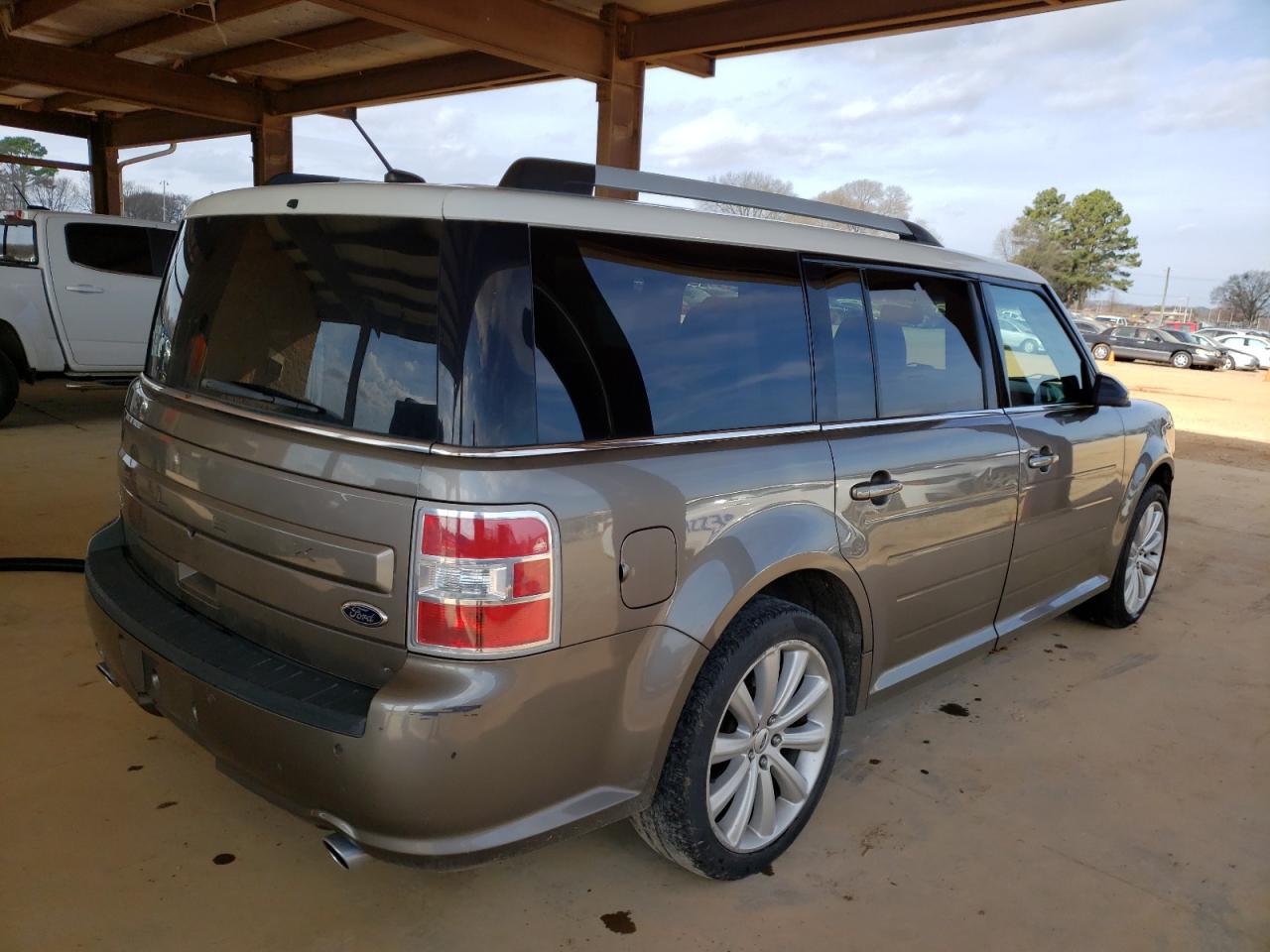 Photo 4 from auction – 2013 FORD FLEX SEL with VIN 2FMGK5C84DBD22311