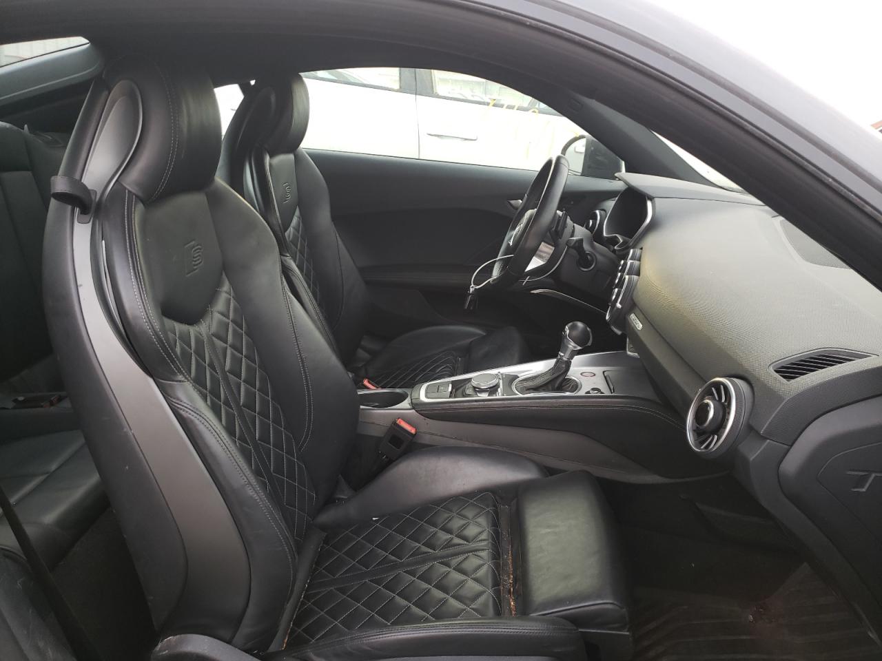 Photo 5 from auction – 2017 AUDI TTS with VIN TRUC1AFV1H1005741