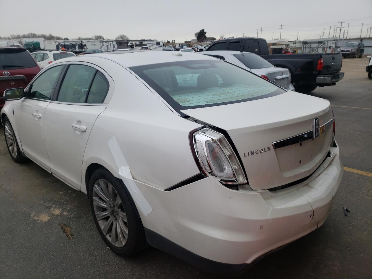Photo 3 from auction – 2010 LINCOLN MKS with VIN 1LNHL9DR1AG604779