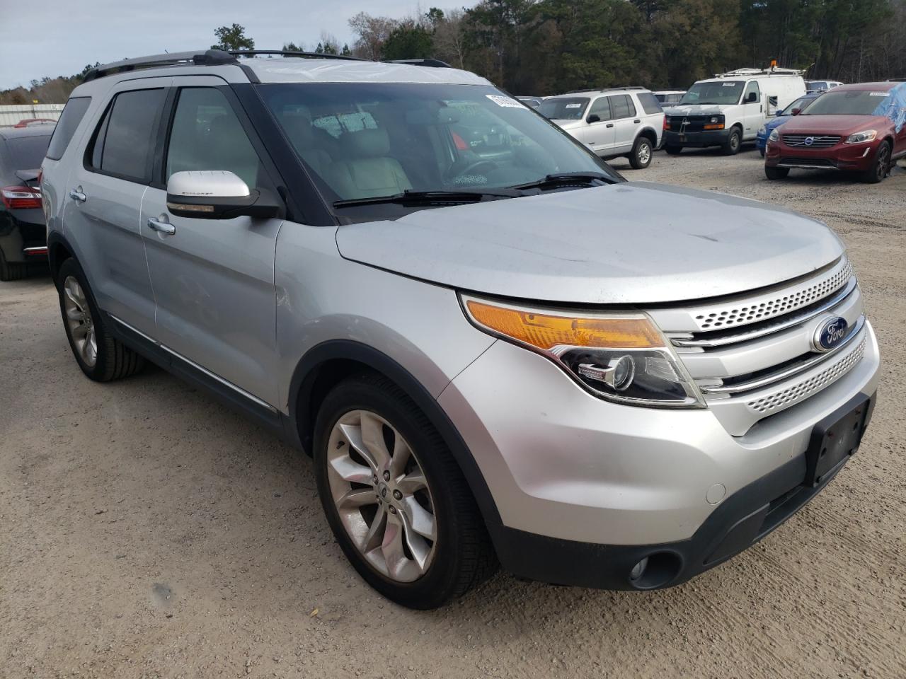 FORD EXPLORER L 2011 with VIN 1FMHK7F86BGA33612 - Photo from auction