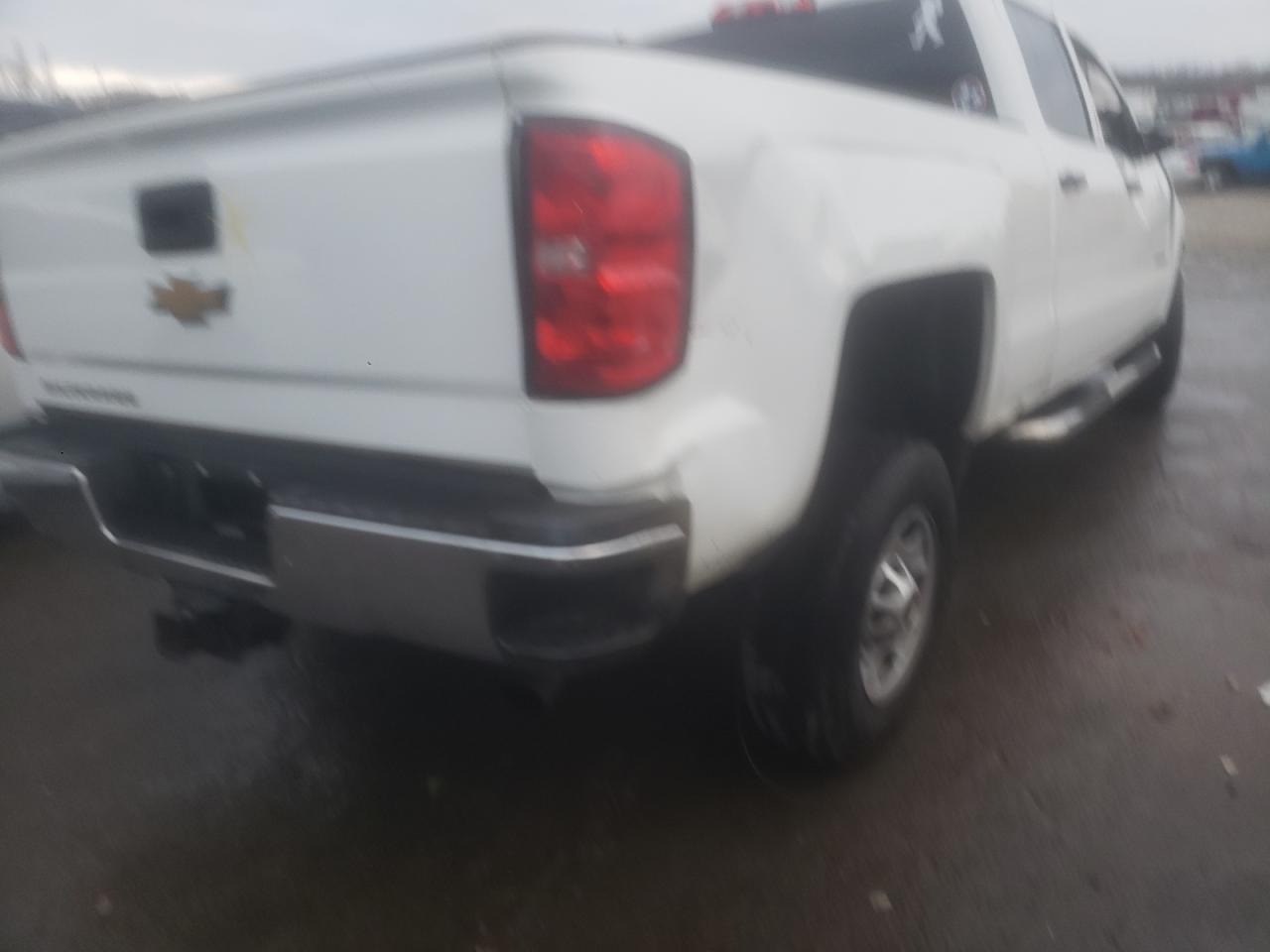 Photo 4 from auction – 2015 CHEVROLET SILVERADO with VIN 1GC1CUEG4FF590931