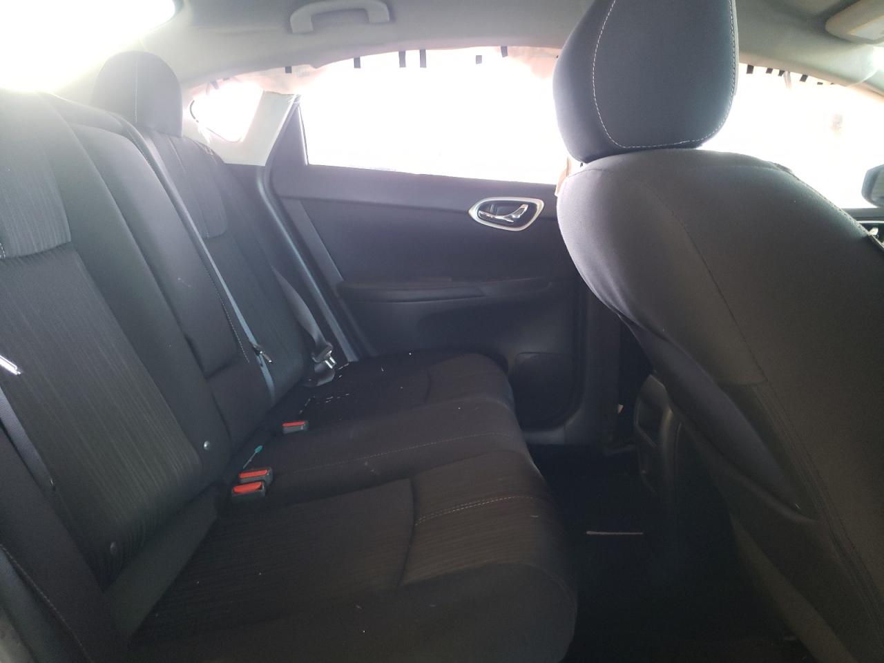 Photo 6 from auction – 2016 NISSAN SENTRA S with VIN 3N1AB7AP9GY224938