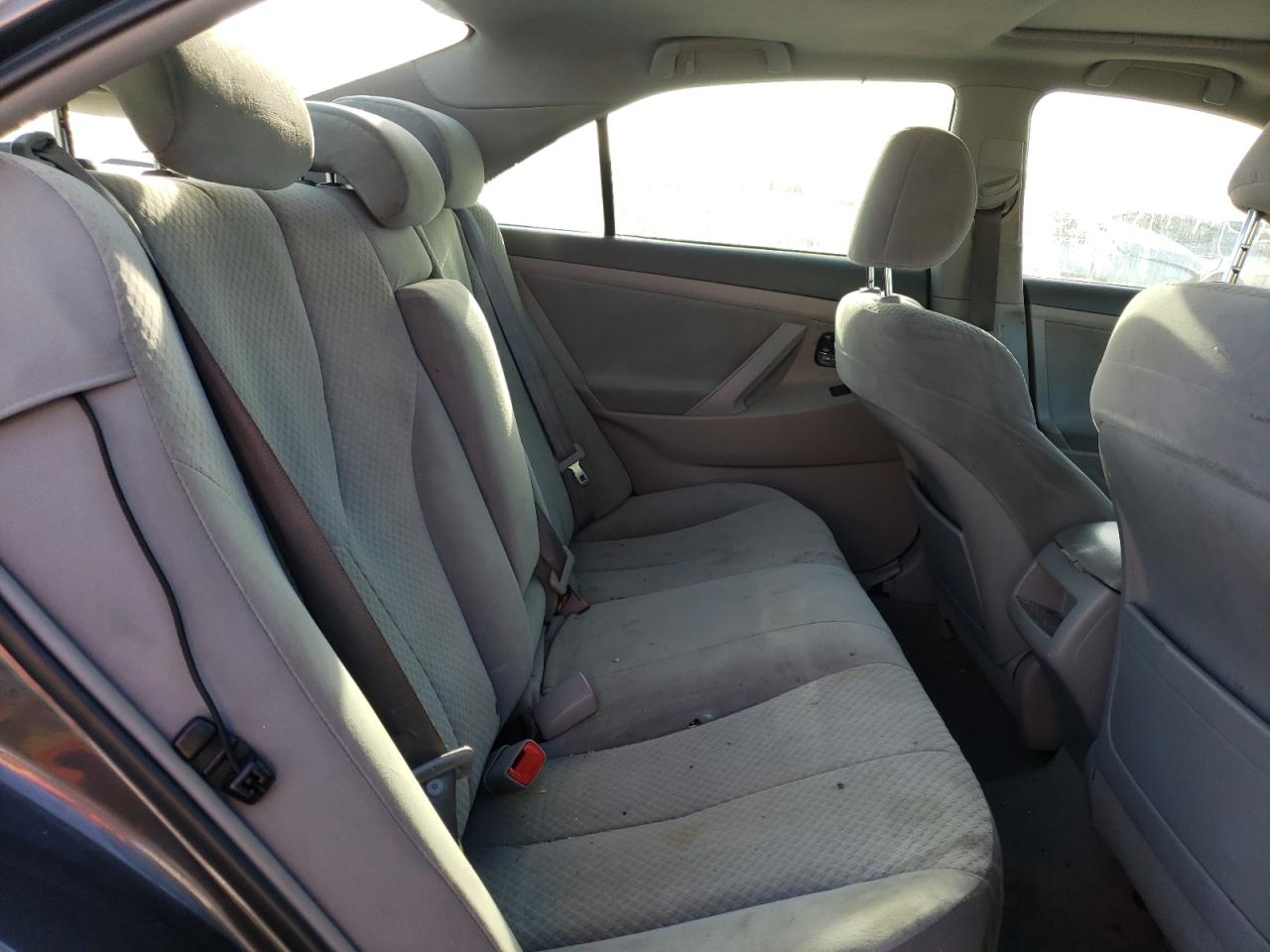 Photo 6 from auction – 2007 TOYOTA CAMRY CE with VIN 4T4BE46K27R006025