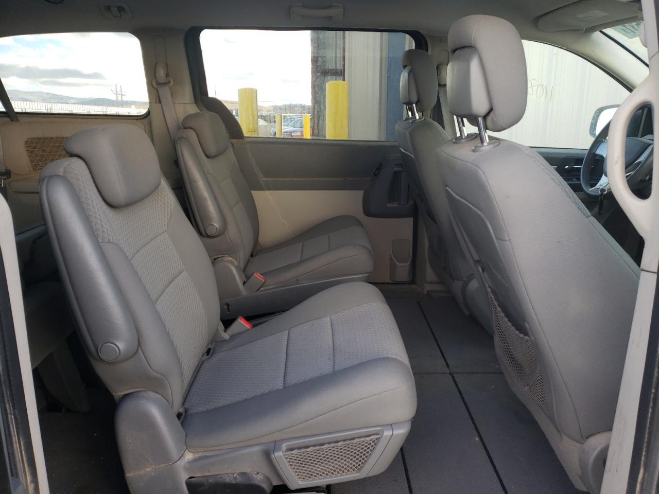 Photo 6 from auction – 2010 DODGE GRAND CARA with VIN 2D4RN4DE3AR318615