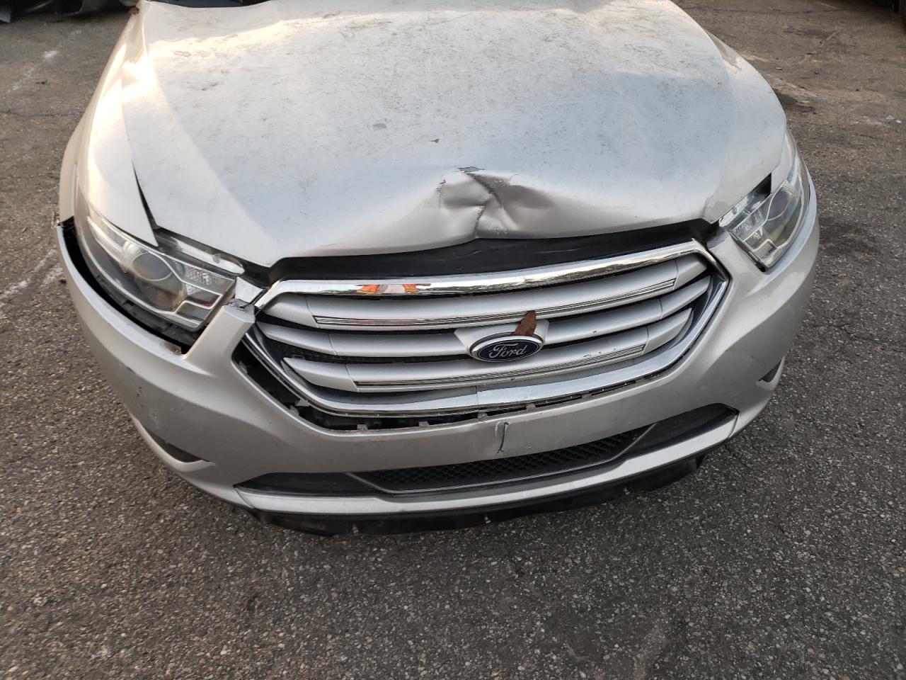 Photo 9 from auction – 2017 FORD TAURUS LIM with VIN 1FAHP2F86HG115279