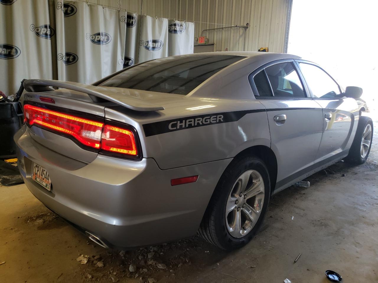 Photo 4 from auction – 2014 DODGE CHARGER SE with VIN 2C3CDXBG5EH281093