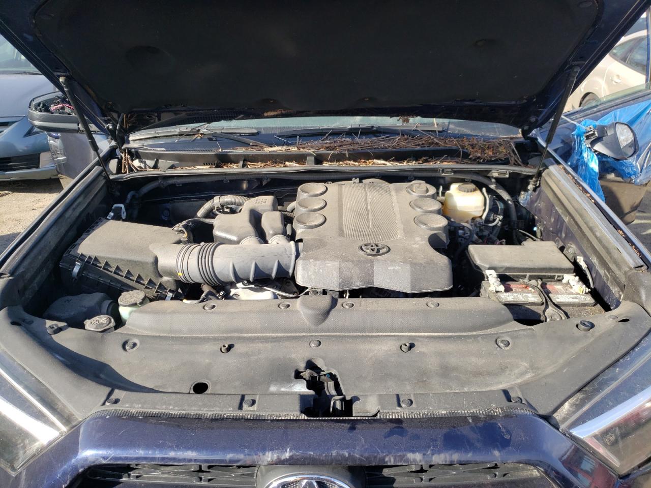 Photo 7 from auction – 2016 TOYOTA 4RUNNER SR with VIN JTEBU5JR0G5400527