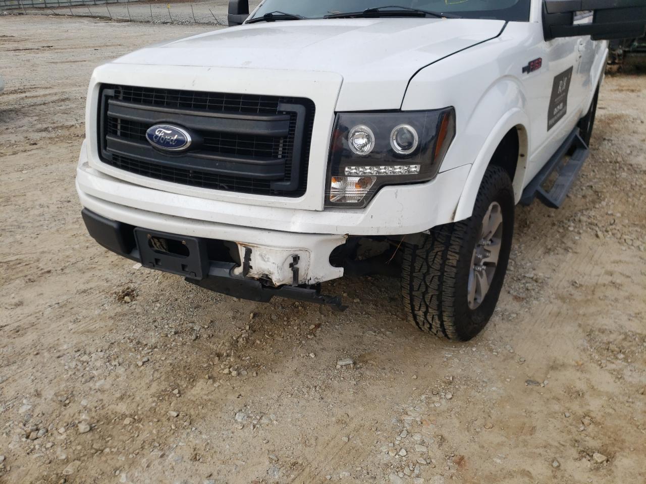 Photo 9 from auction – 2010 FORD F150 SUPER with VIN 1FTEW1C80AKE20455