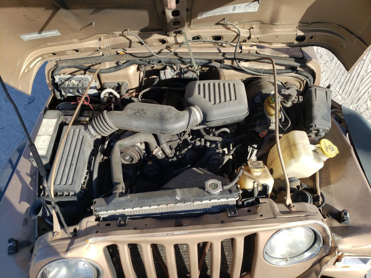 Фото 7 с аукциона – 2000 JEEP WRANGLER / с VIN 1J4FA29P1YP705664