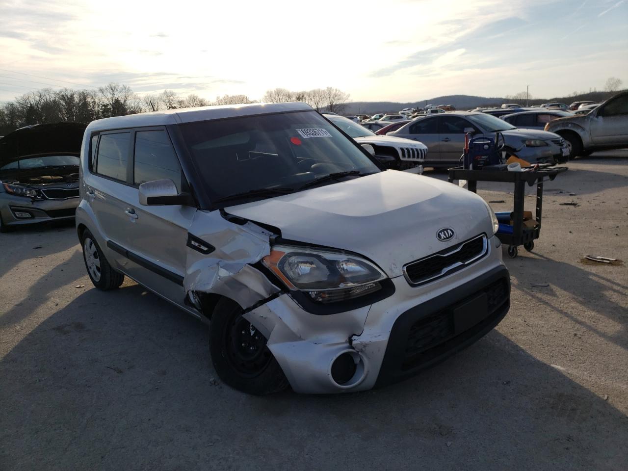KIA SOUL 2012 with VIN KNDJT2A5XC7444239 - Photo from auction