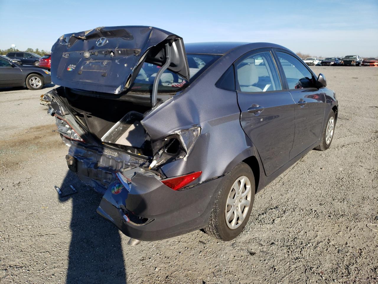 Photo 4 from auction – 2014 HYUNDAI ACCENT with VIN KMHCT4AE7EU690394