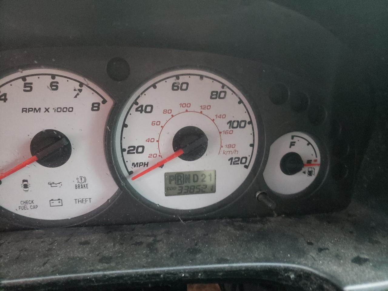 Photo 8 from auction – 2004 FORD ESCAPE LIM with VIN 1FMCU94144KA30875
