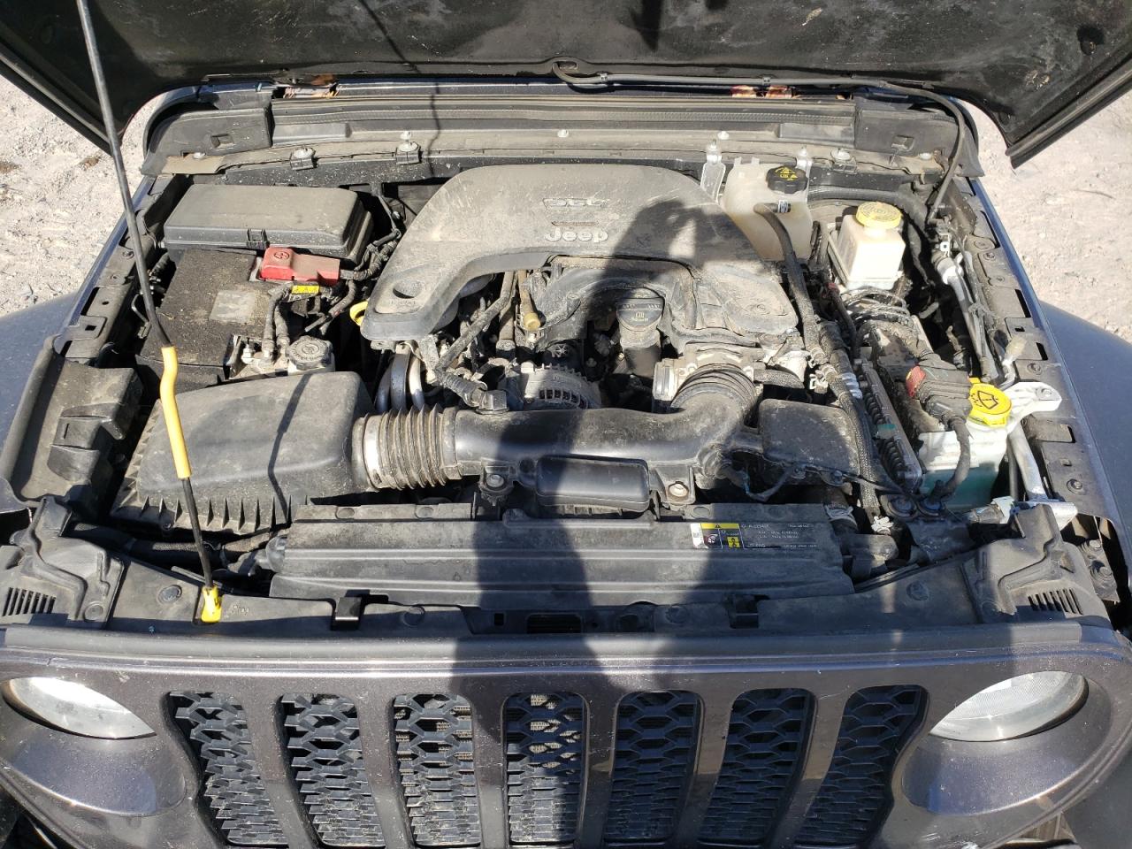 Photo 7 from auction – 2020 JEEP GLADIATOR with VIN 1C6HJTAG9LL175144