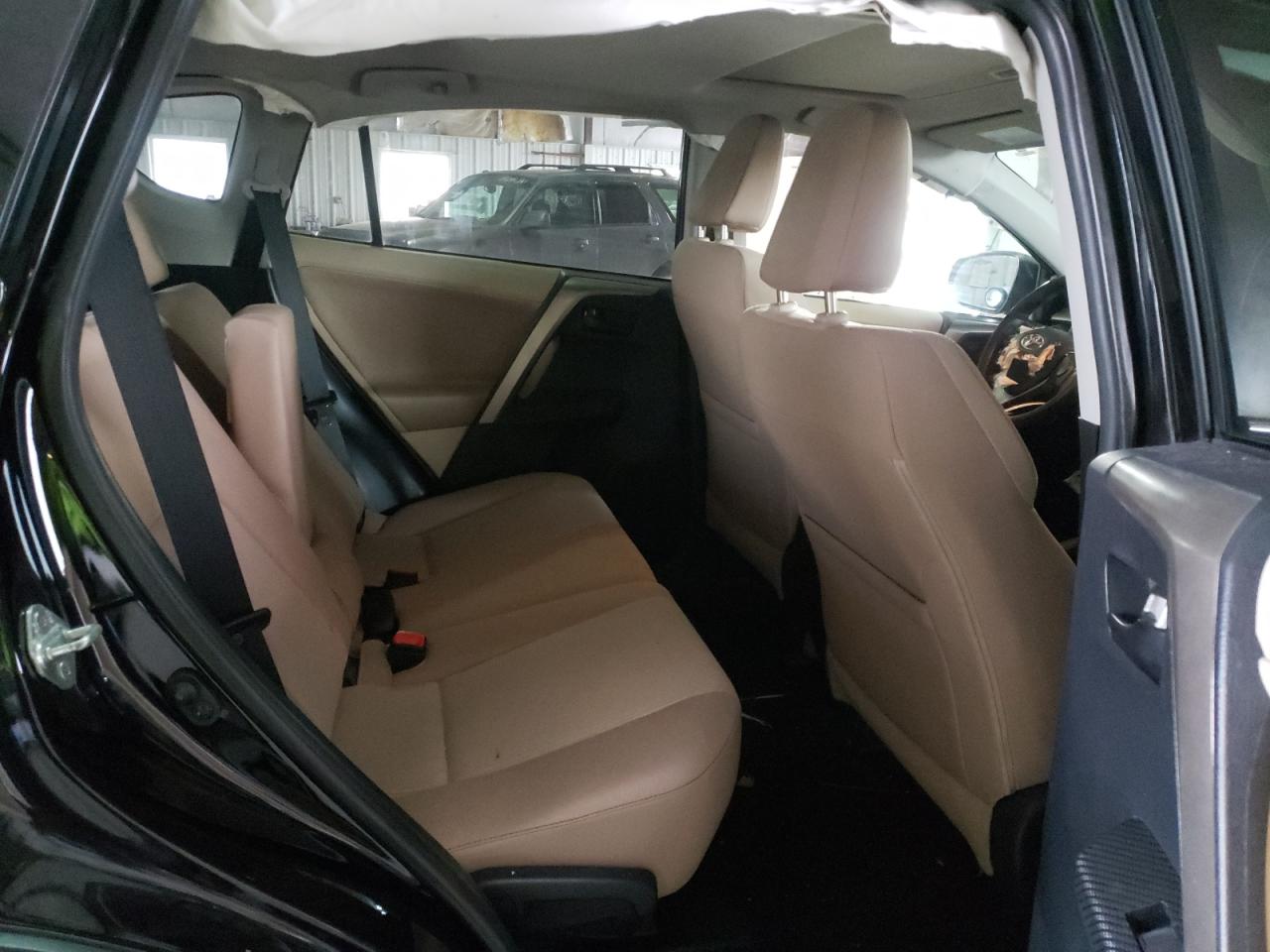 Photo 6 from auction – 2013 TOYOTA RAV4 XLE with VIN 2T3RFREV8DW038396
