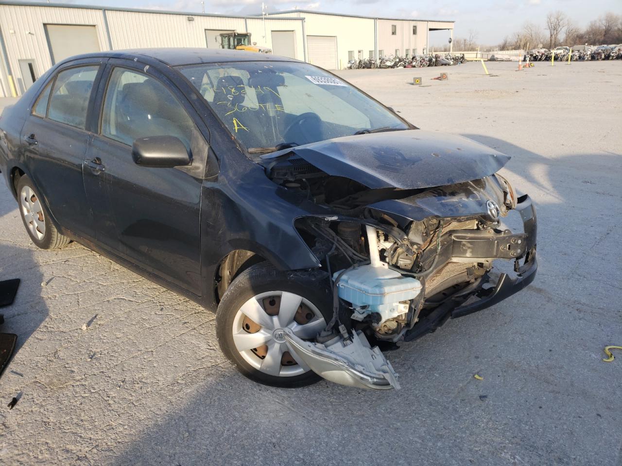 TOYOTA YARIS 2007 with VIN JTDBT923871148249 - Photo from auction