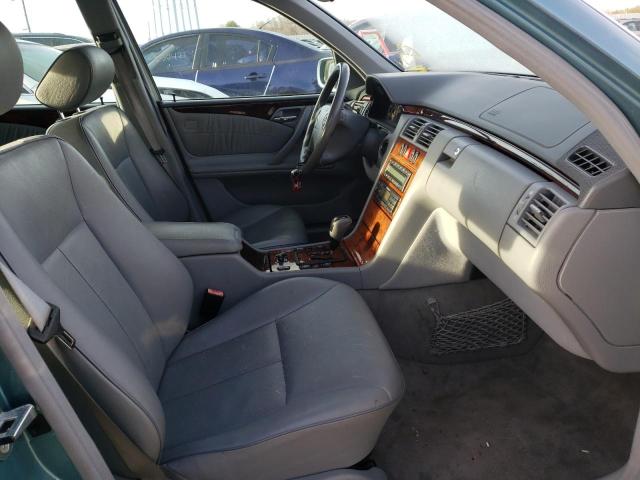Photo 5 from auction – 2002 MERCEDES-BENZ E 430 with VIN WDBJF70J62B461682