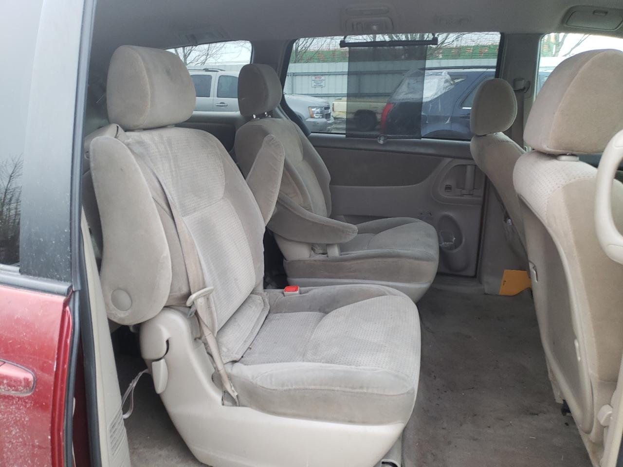 Photo 6 from auction – 2006 TOYOTA SIENNA CE with VIN 5TDZA23C76S560674