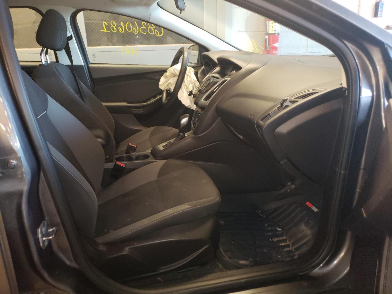 Photo 5 from auction – 2012 FORD FOCUS SE with VIN 1FAHP3K25CL374997