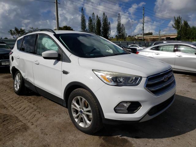 FORD ESCAPE SE 2017 with VIN 1FMCU9G90HUE38012 - Photo from auction