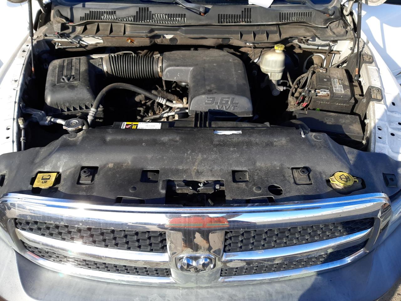 Photo 7 from auction – 2015 RAM 1500 ST with VIN 1C6RR6KG5FS523979