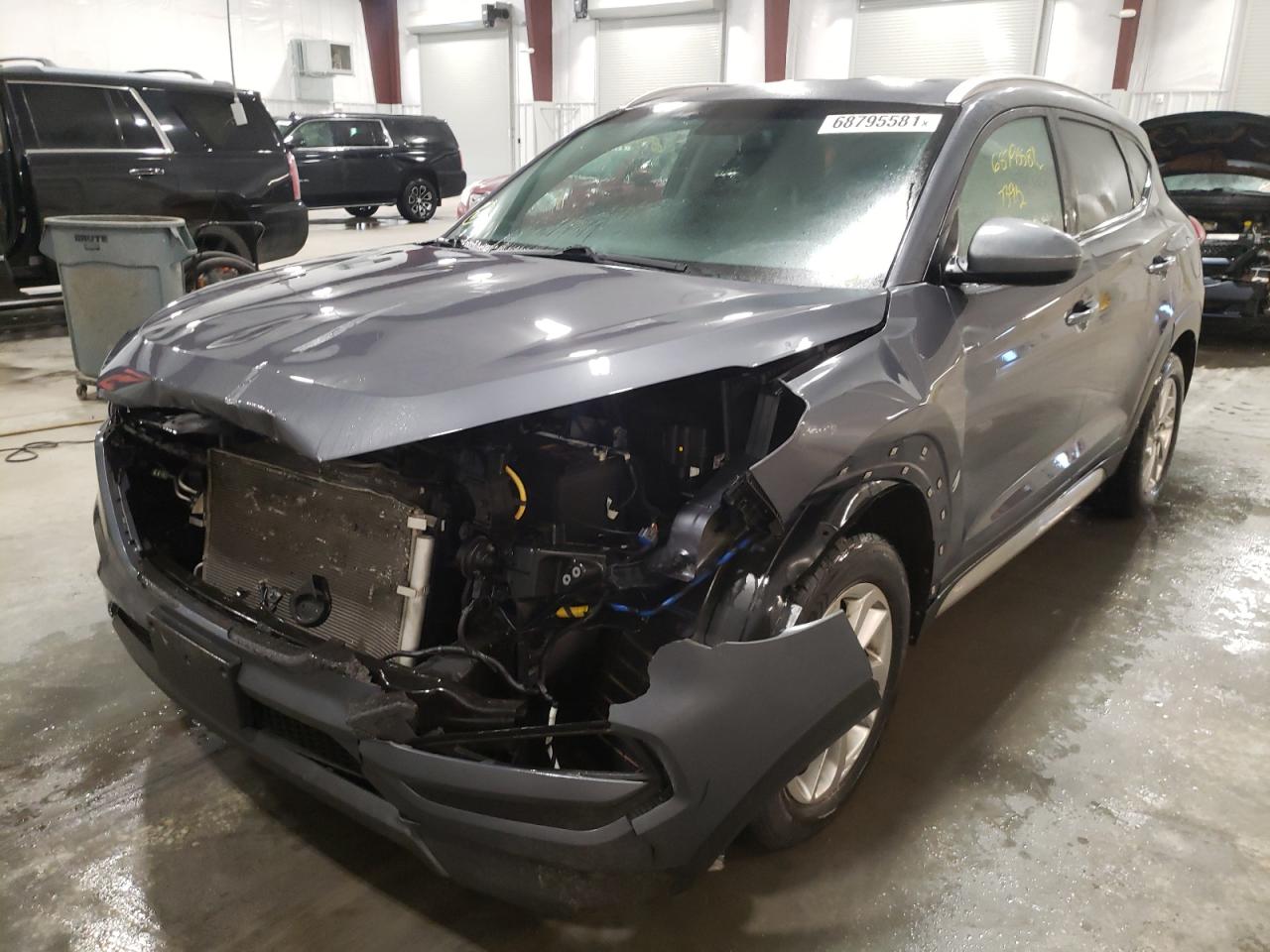 Photo 2 from auction – 2018 HYUNDAI TUCSON SEL with VIN KM8J3CA47JU730590