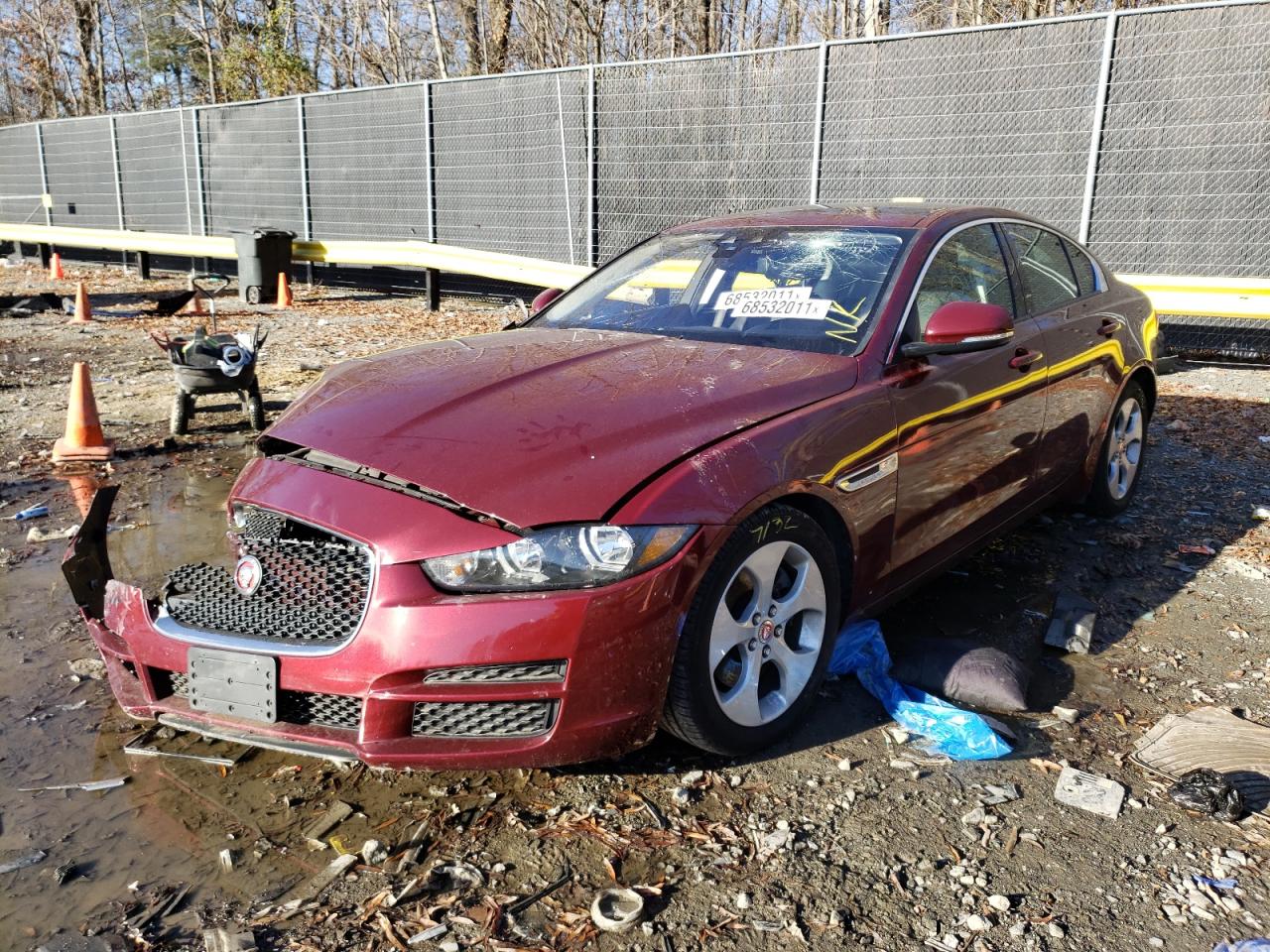 Фото 2 с аукциона – 2017 JAGUAR XE с VIN SAJAR4BN3HCP12119