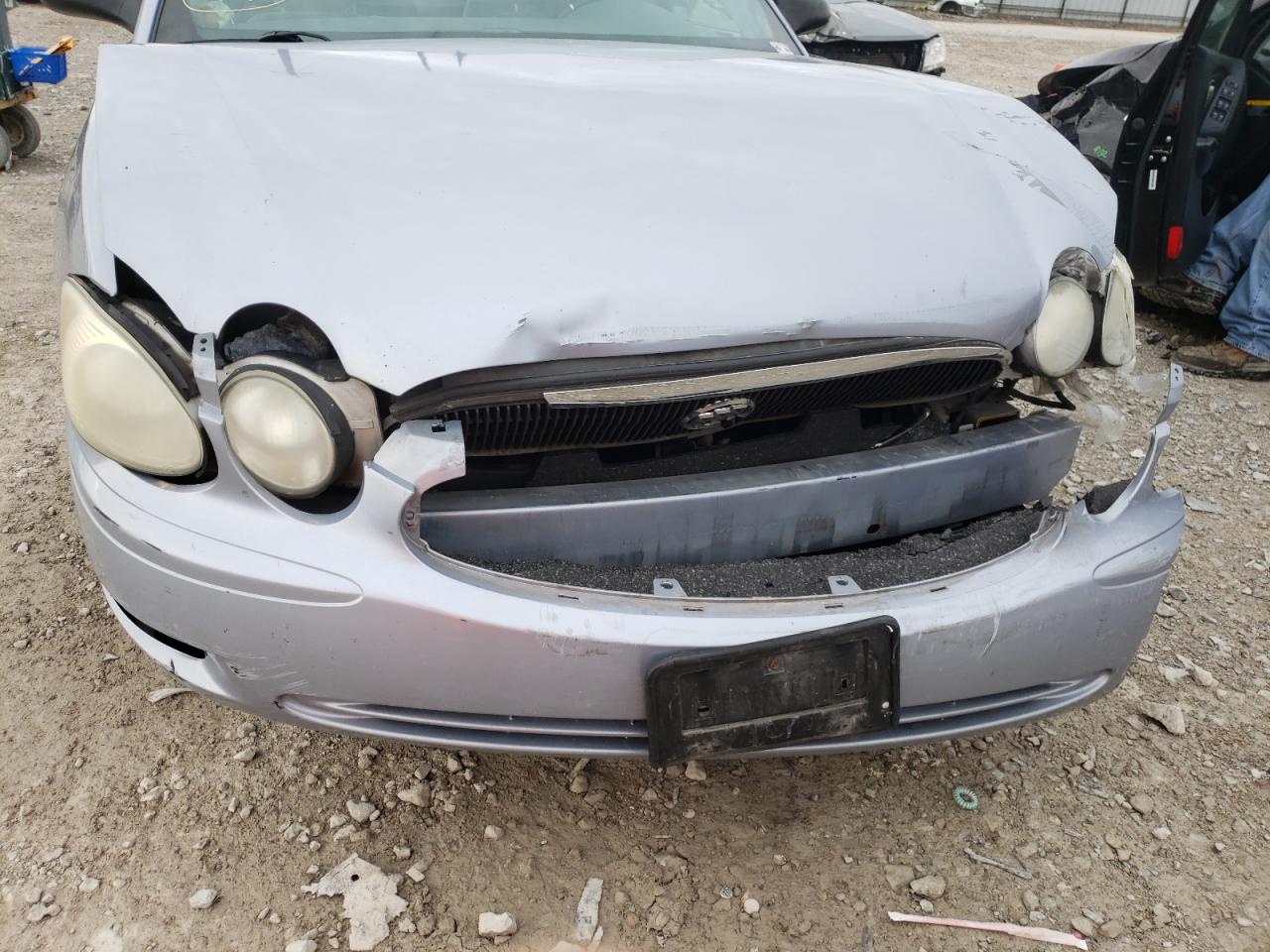 Photo 9 from auction – 2005 BUICK LACROSSE C with VIN 2G4WC532051214778