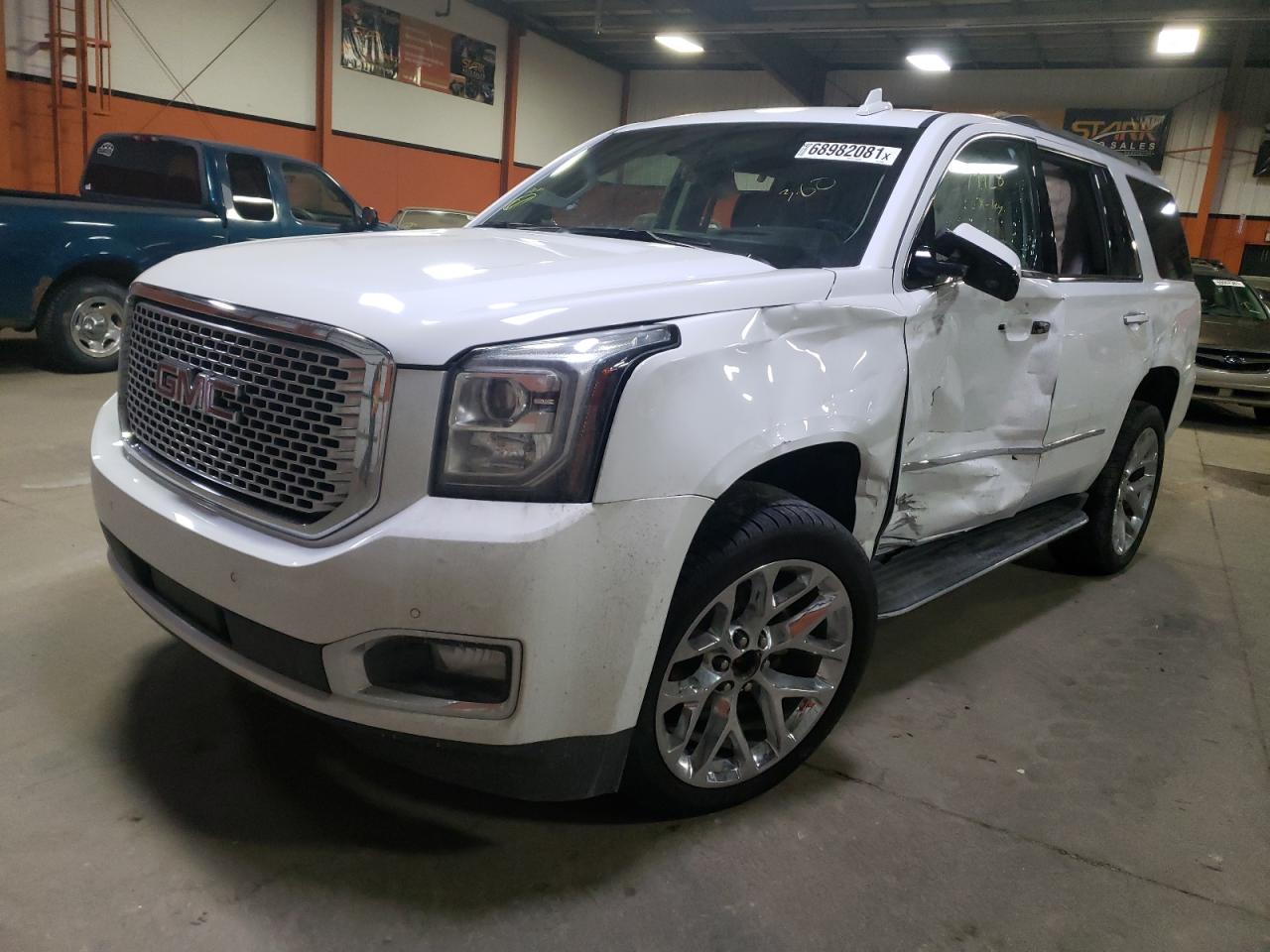 Photo 2 from auction – 2016 GMC YUKON DENA with VIN 1GKS2CKJXGR406453