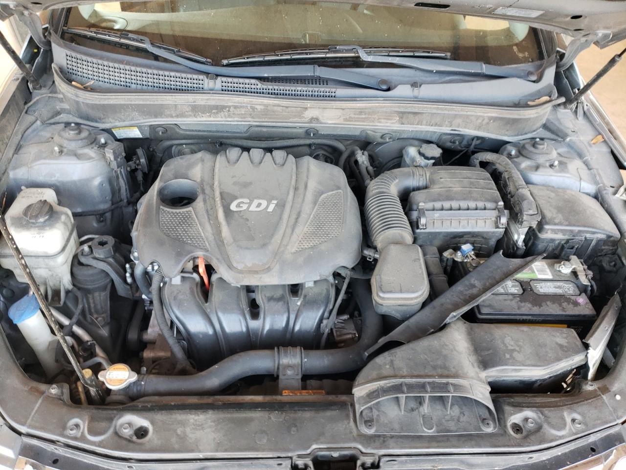 Photo 7 from auction – 2011 HYUNDAI SONATA SE with VIN 5NPEC4ACXBH122013