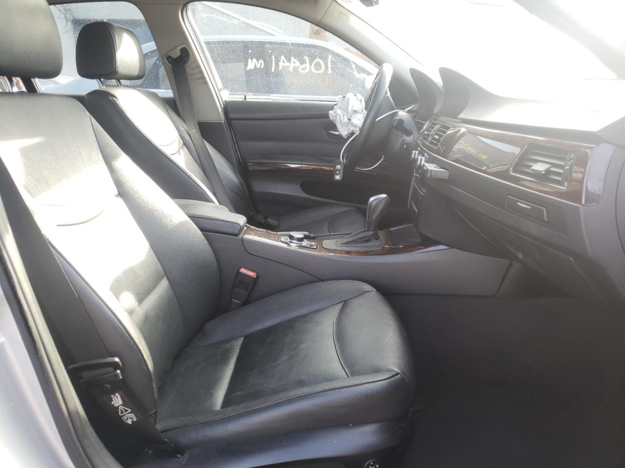 Photo 5 from auction – 2011 BMW 335 XI with VIN WBAPL5G5XBNN23940
