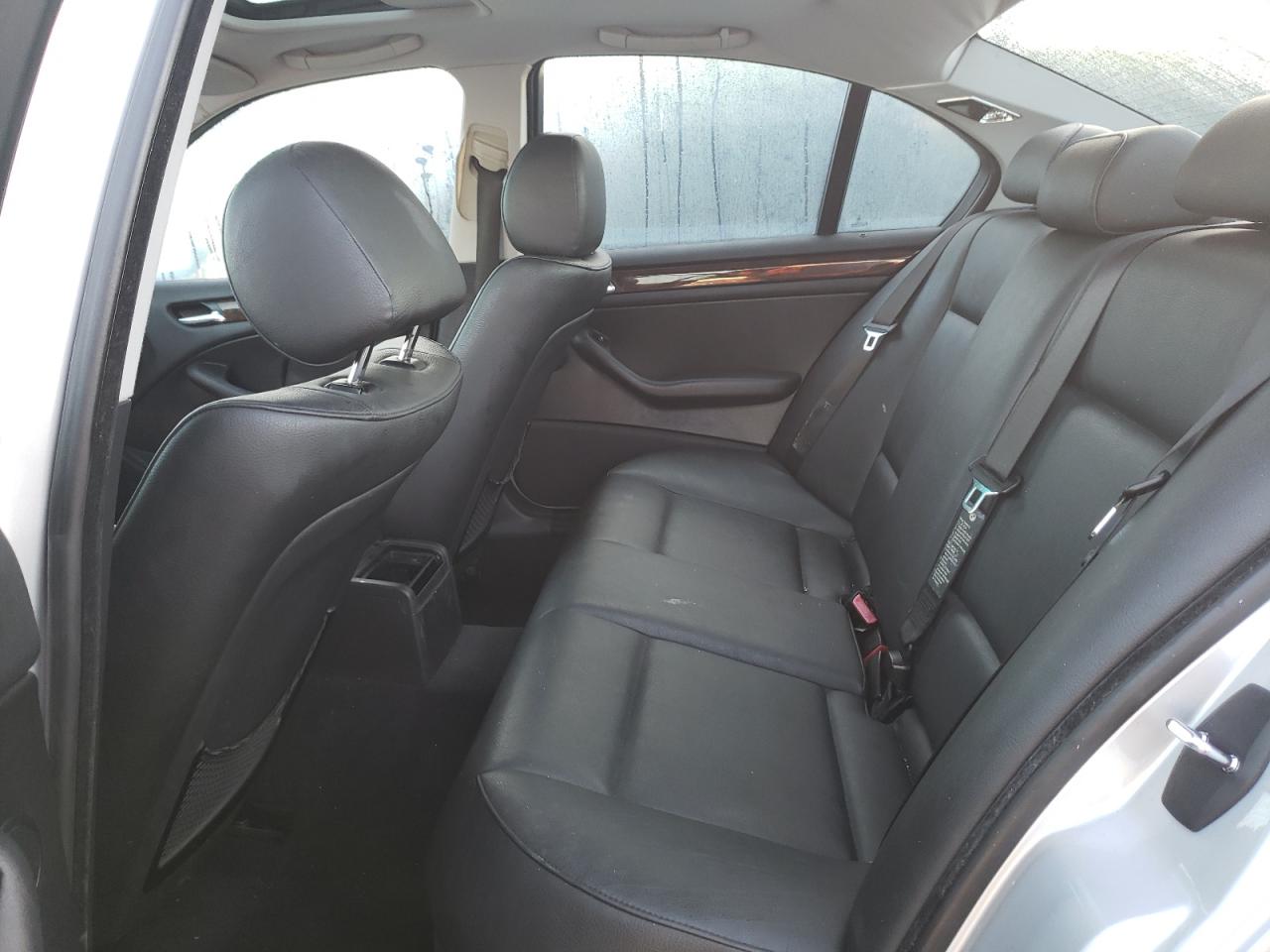Photo 6 from auction – 2004 BMW 325 XI with VIN WBAEU334X4PM60190