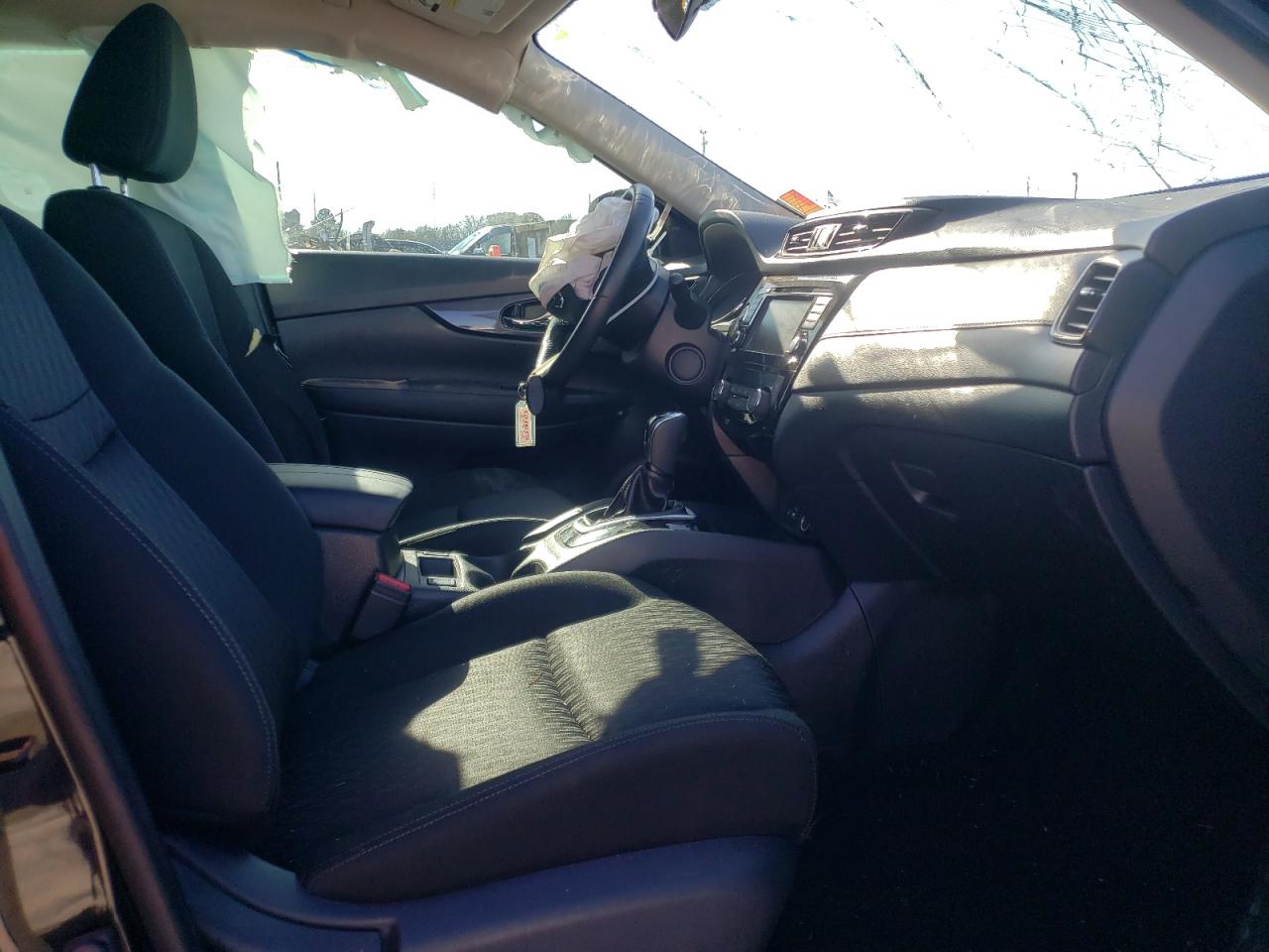 Photo 5 from auction – 2019 NISSAN ROGUE with VIN KNMAT2MT4KP548489