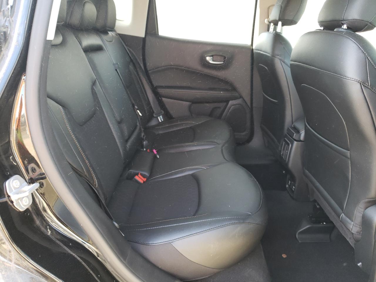 Photo 6 from auction – 2021 JEEP COMPASS LA with VIN 3C4NJDBB5MT516453