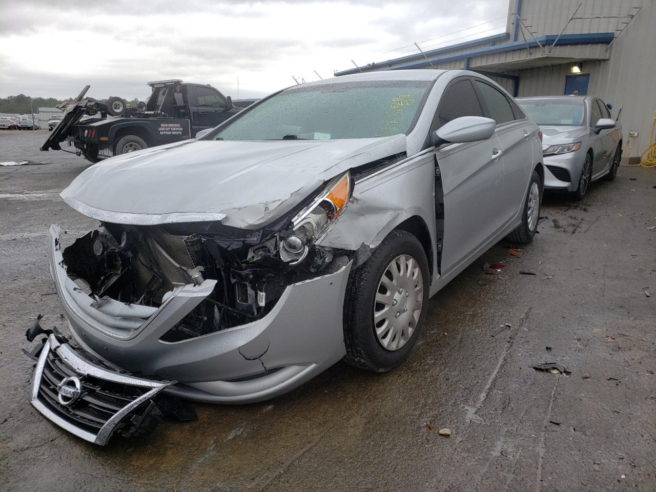 Photo 2 from auction – 2013 HYUNDAI SONATA GLS with VIN 5NPEB4AC6DH546472