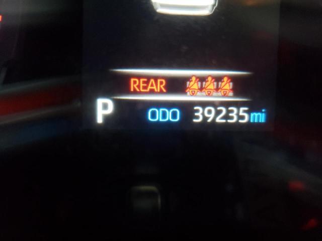 Photo 8 from auction – 2019 TOYOTA RAV4 LE with VIN 2T3F1RFV2KW059760