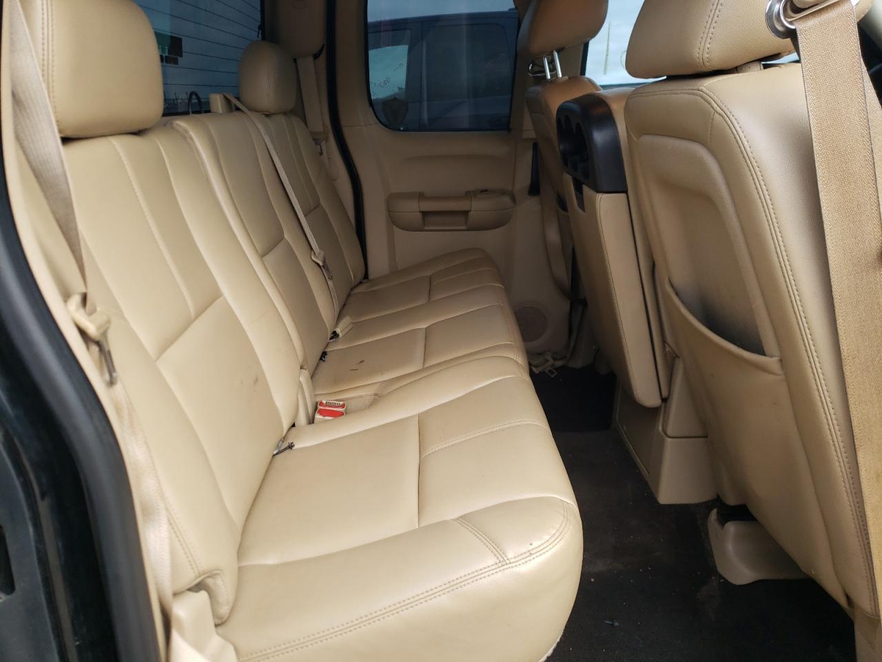Photo 6 from auction – 2011 CHEVROLET SILVERADO with VIN 1GCRCSE0XBZ449655
