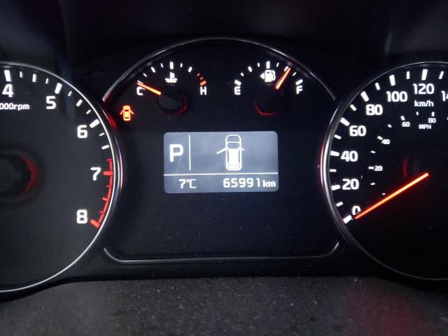 Photo 8 from auction – 2017 KIA RONDO with VIN KNAHT8A34H7184151