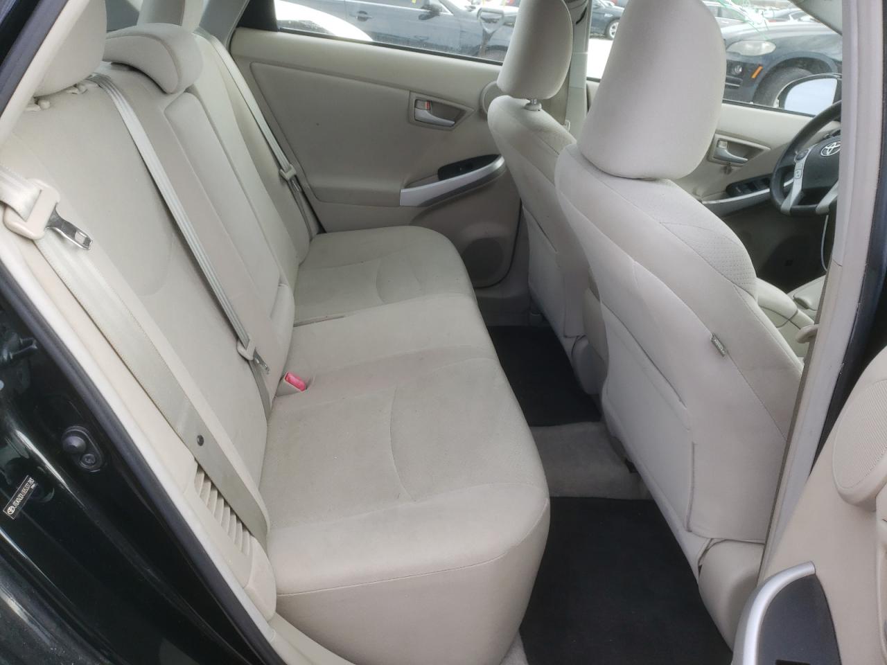 Photo 6 from auction – 2011 TOYOTA PRIUS with VIN JTDKN3DU3B5331783