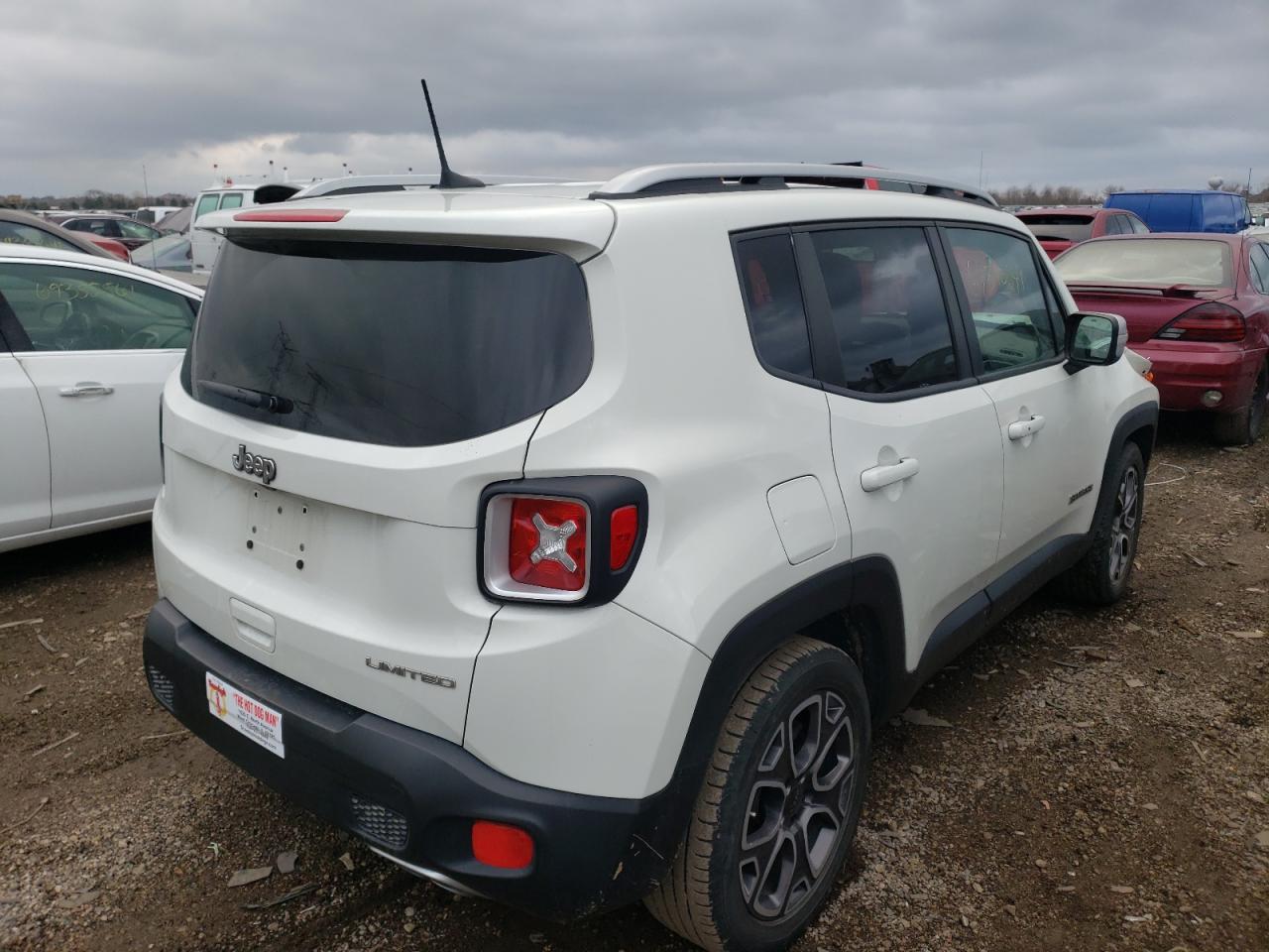 Photo 4 from auction – 2018 JEEP RENEGADE L with VIN ZACCJADB1JPH34413
