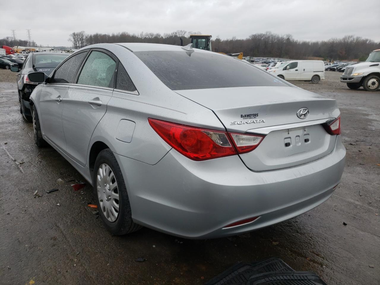 Photo 3 from auction – 2013 HYUNDAI SONATA GLS with VIN 5NPEB4AC6DH546472
