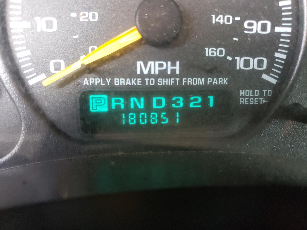 Photo 8 from auction – 2000 CHEVROLET SILVERADO with VIN 1GCEK14W0YZ294804