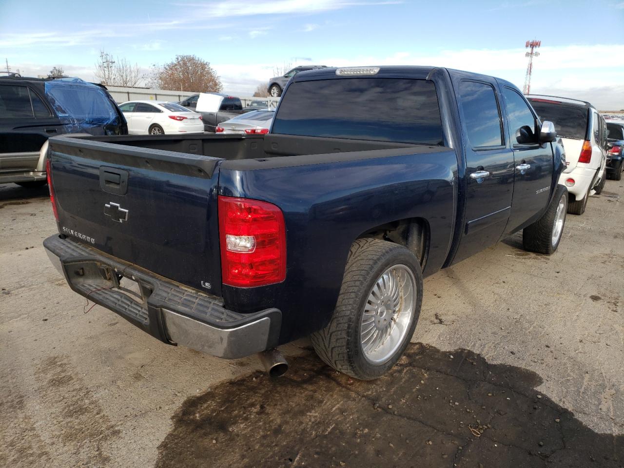 Photo 4 from auction – 2007 CHEVROLET SILVERADO with VIN 3GCEC13C77G550455