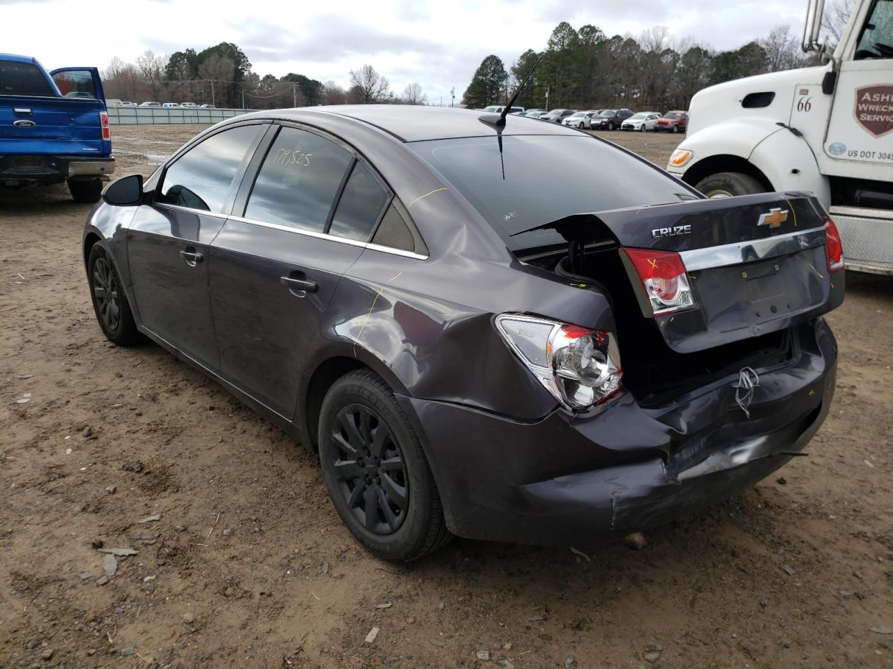 Photo 3 from auction – 2011 CHEVROLET CRUZE LS with VIN 1G1PC5SH8B7197797