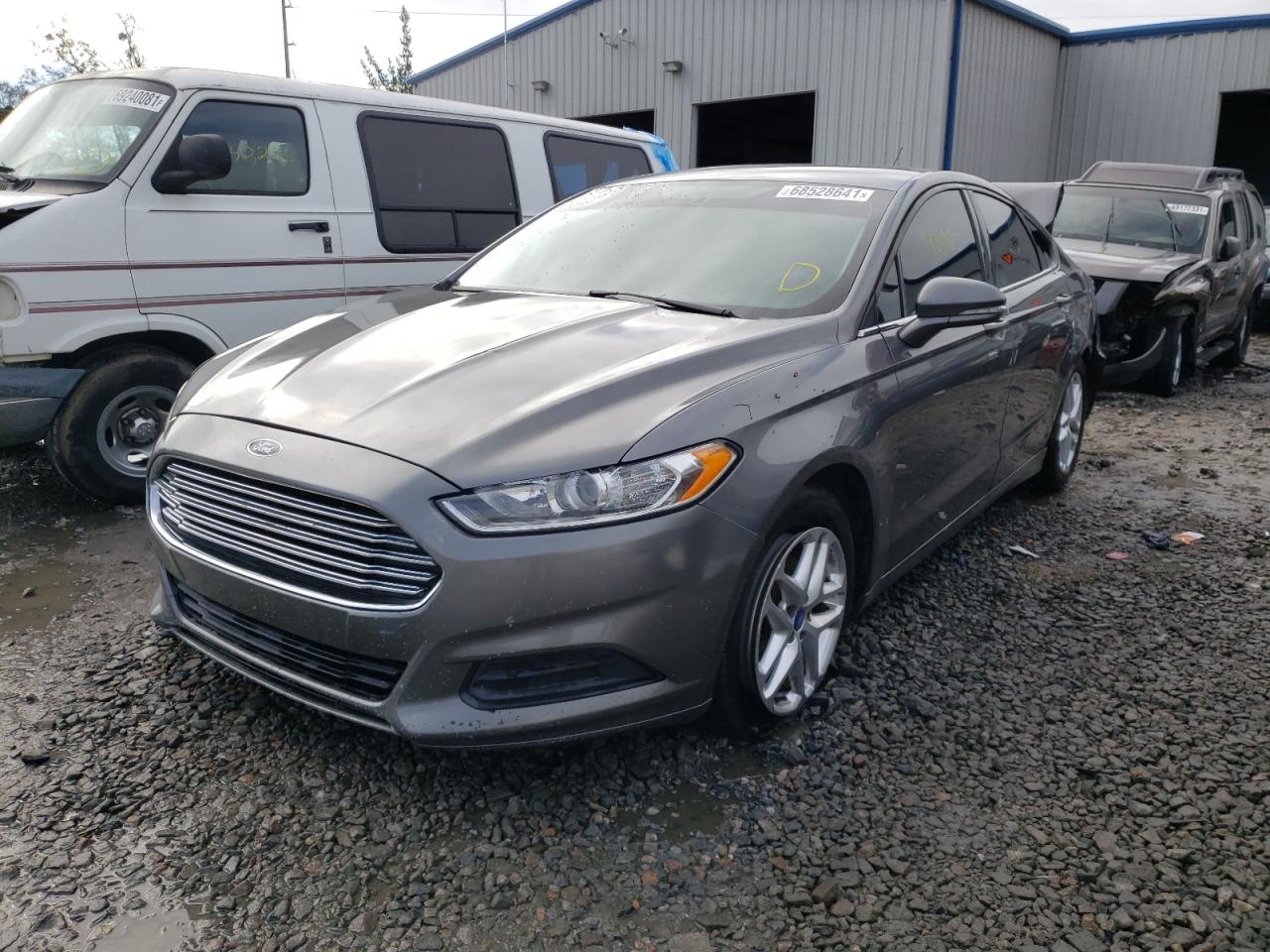 Photo 2 from auction – 2013 FORD FUSION SE with VIN 3FA6P0H70DR105169